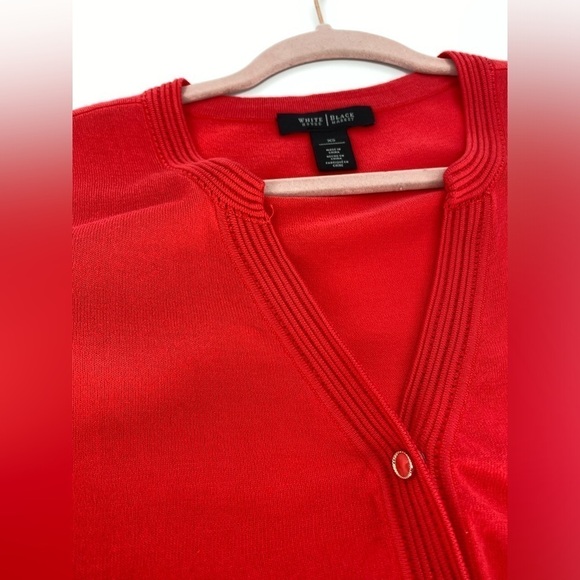 White House Black Market snap button top XS - Picture 7 of 9